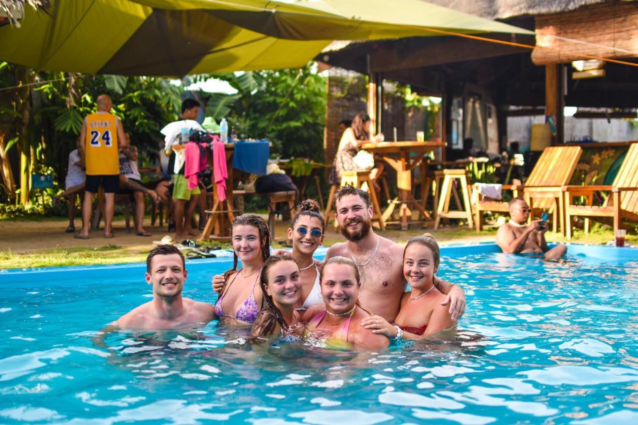 ג'נרל לונה Mad Monkey Hostel Siargao (Adults Only) מראה חיצוני תמונה
