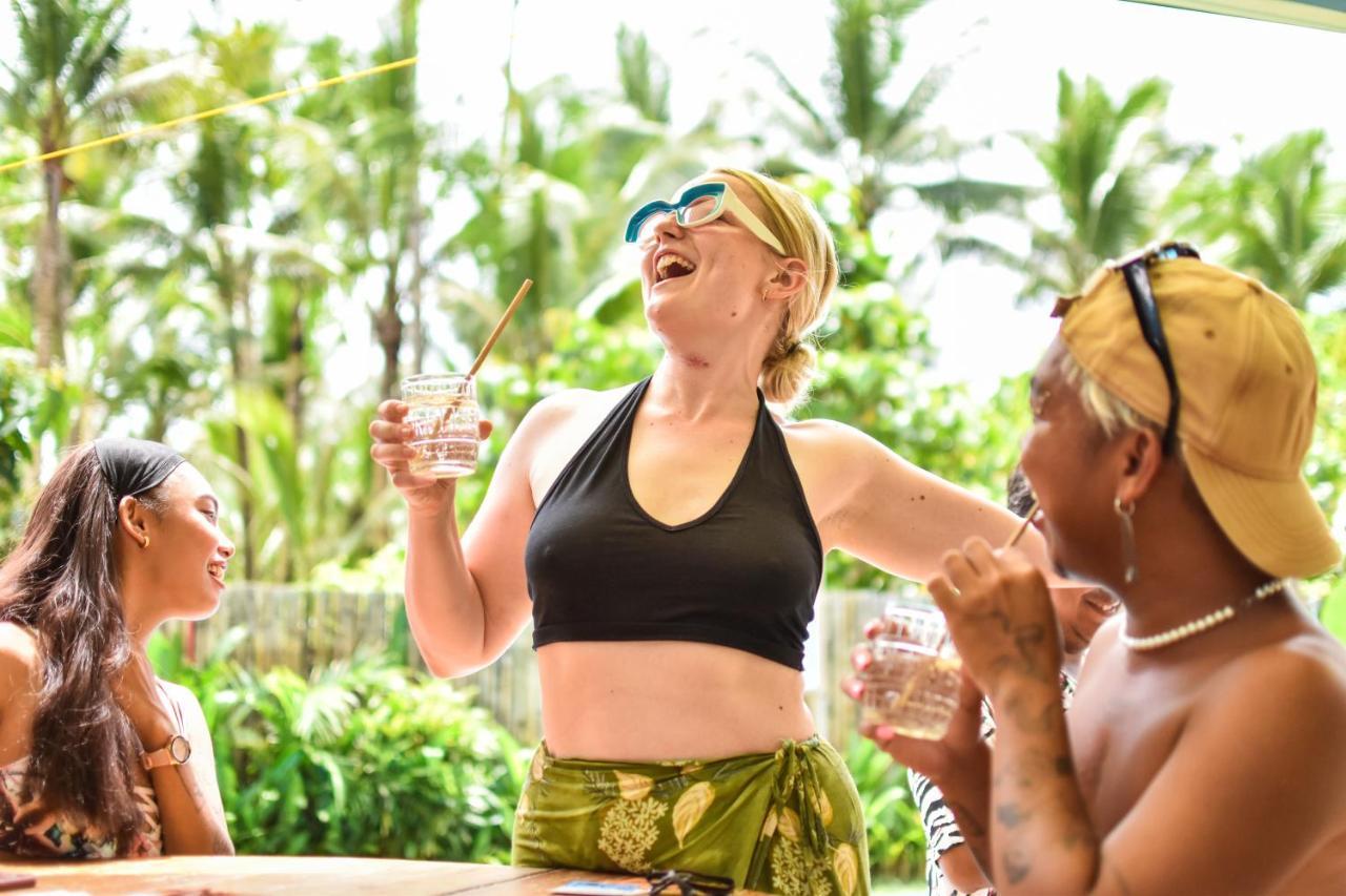 ג'נרל לונה Mad Monkey Hostel Siargao (Adults Only) מראה חיצוני תמונה
