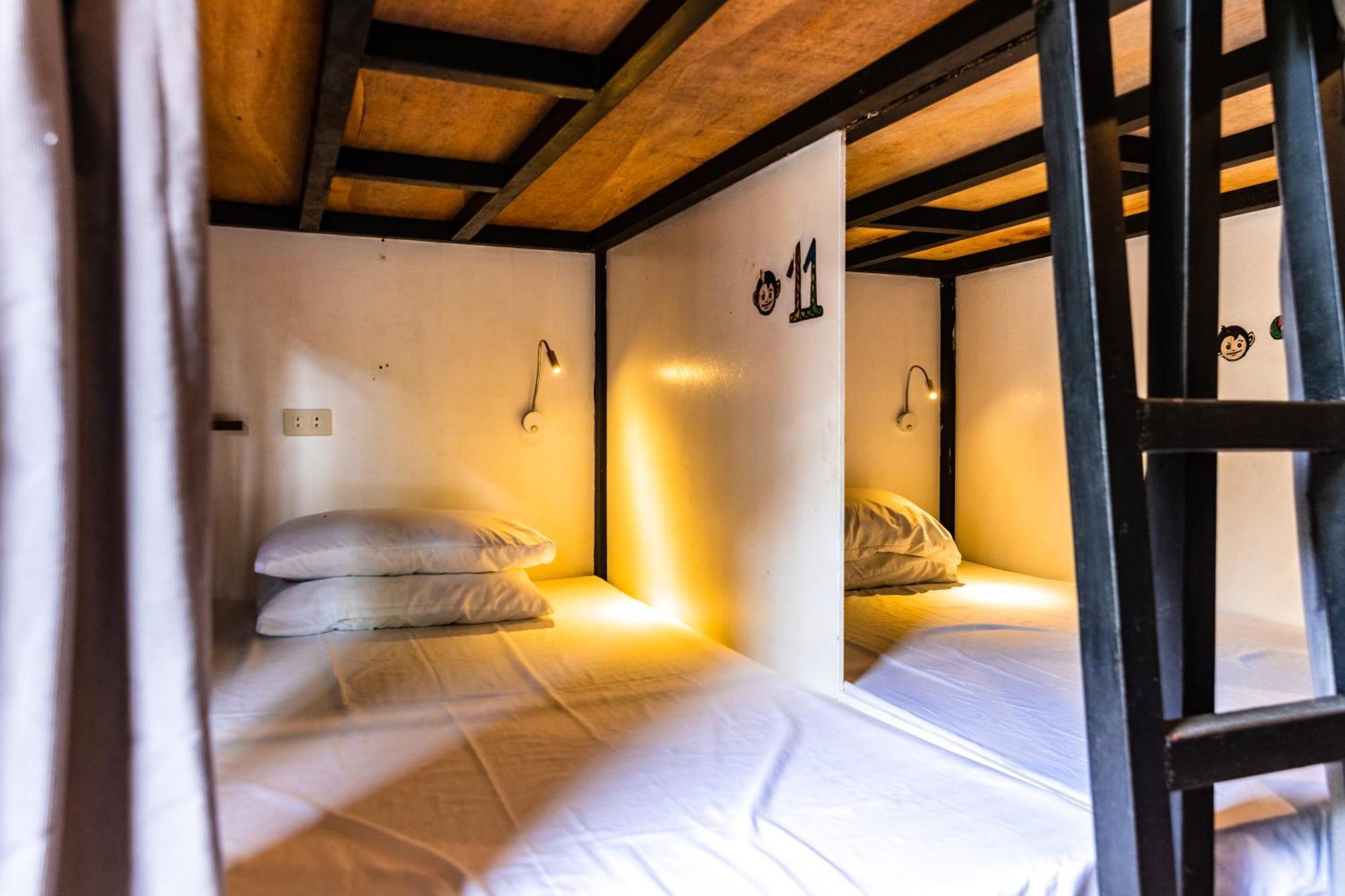 ג'נרל לונה Mad Monkey Hostel Siargao (Adults Only) מראה חיצוני תמונה
